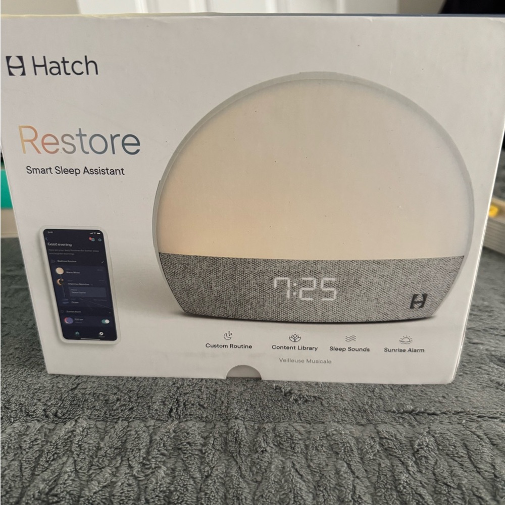 Hatch Restore Sleep Assistant in Gray and White